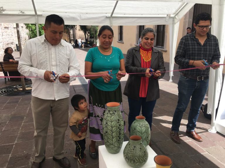 Artesanías de Huancito llegan a Morelia