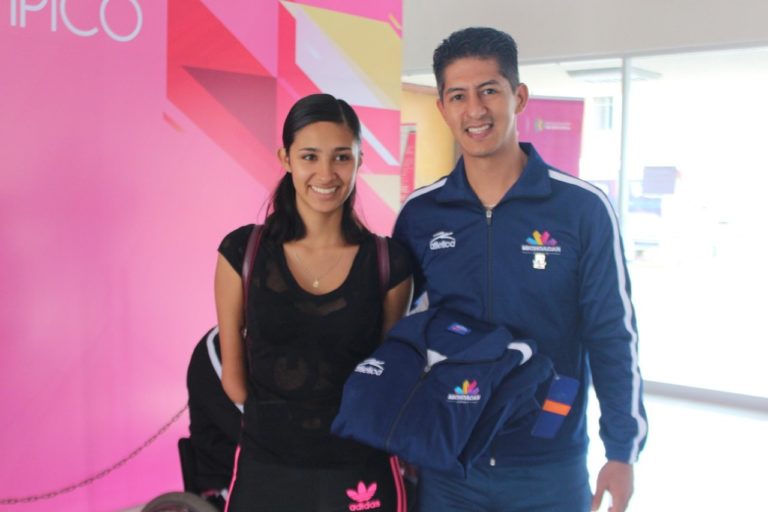 Abanderan a michoacanos rumbo al II Campeonato Nacional de tiro con arco Paralímpico 2019