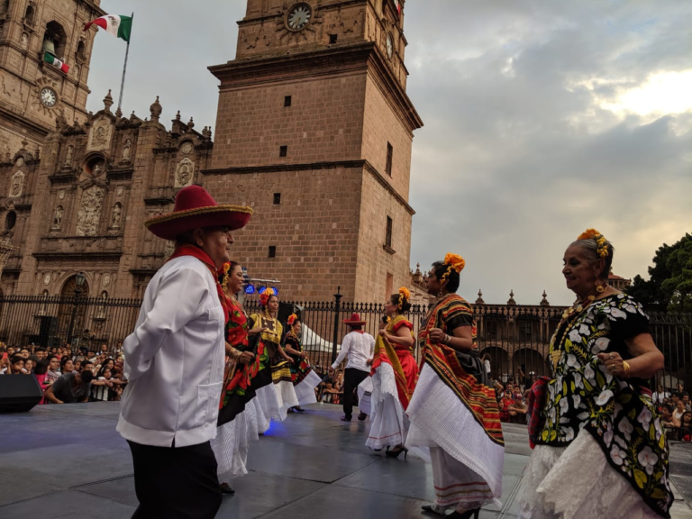 Vibra Morelia con su tradicional Verbena Cultura