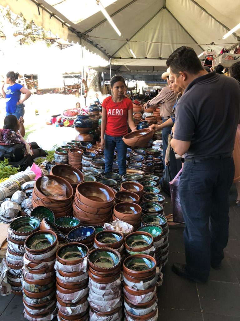 Calidad y talento, se ofertará en el tianguis artesanal en Pátzcuaro por Día de Muertos