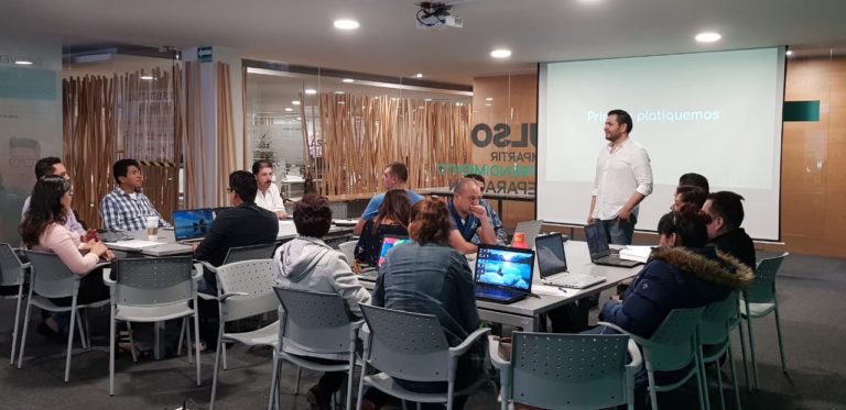 Ofreció Ijumich taller de ventas en línea para emprendedores