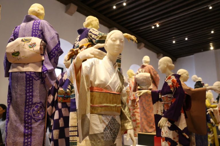 Este miércoles, abre Clavijero exhibición “Kimonos y Huellas de Japón en la Moda Mexicana”