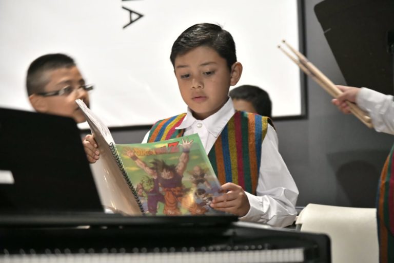 La Orquesta y Coro de la Transformación Miguel Bernal Jiménez, despliegue de talento infantil