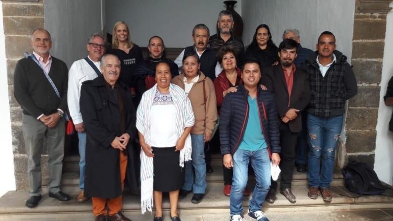 Se reúne IAM con el jurado calificador de concursos artesanales