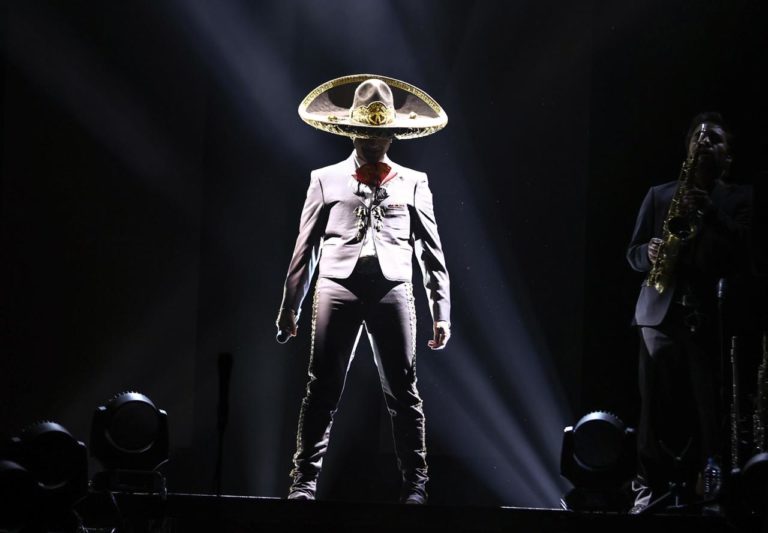 Alejandro Fernández listo para reventar la Monumental de Morelia