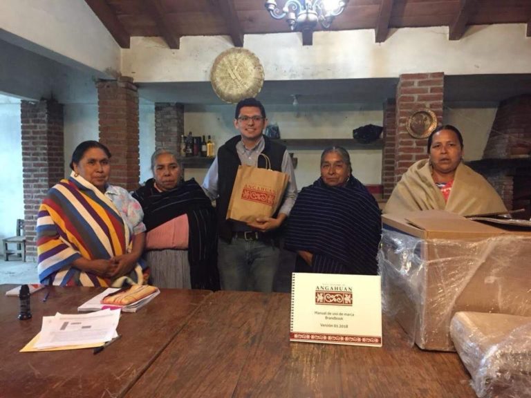 Artesanía Michoacana, con 20 marcas colectivas vigentes