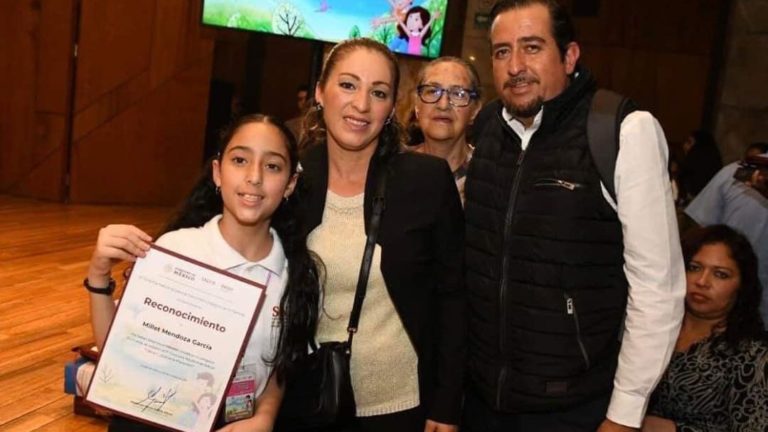 Hoy, apertura de exposición “Los Juegos del agua”, de Millet Mendoza en Casa de la Cultura