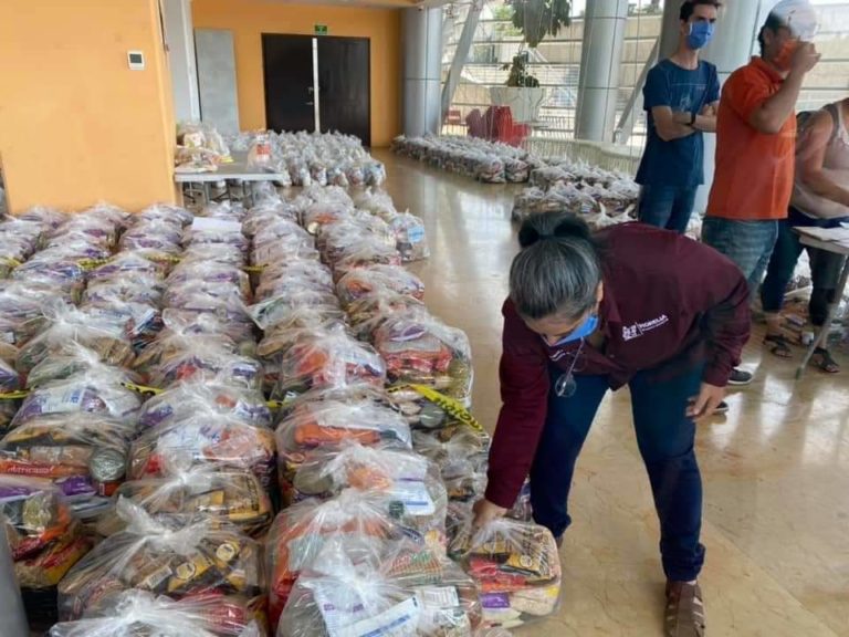 Secretaria de Cultura entrega despensas