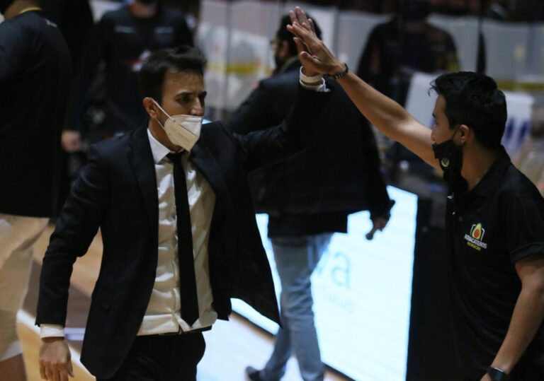 Casalánguida tras triunfo de Aguacateros