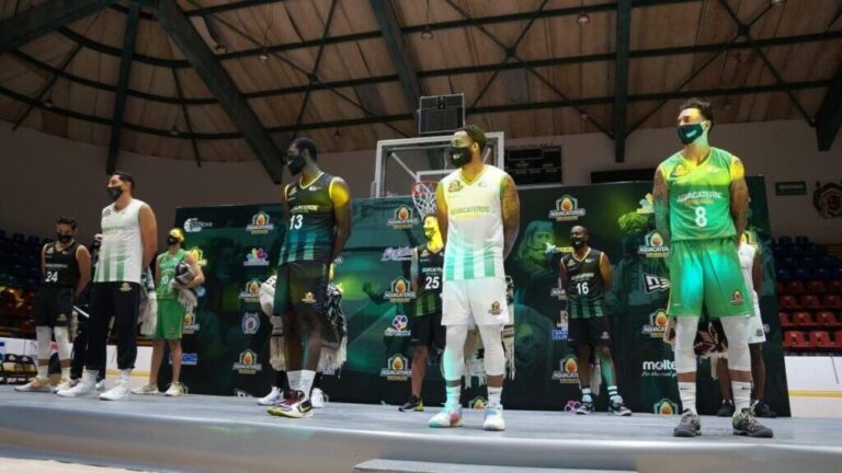 AGUACATEROS LISTOS Y CON NUEVA PIEL PARA LA TEMPORADA 2020