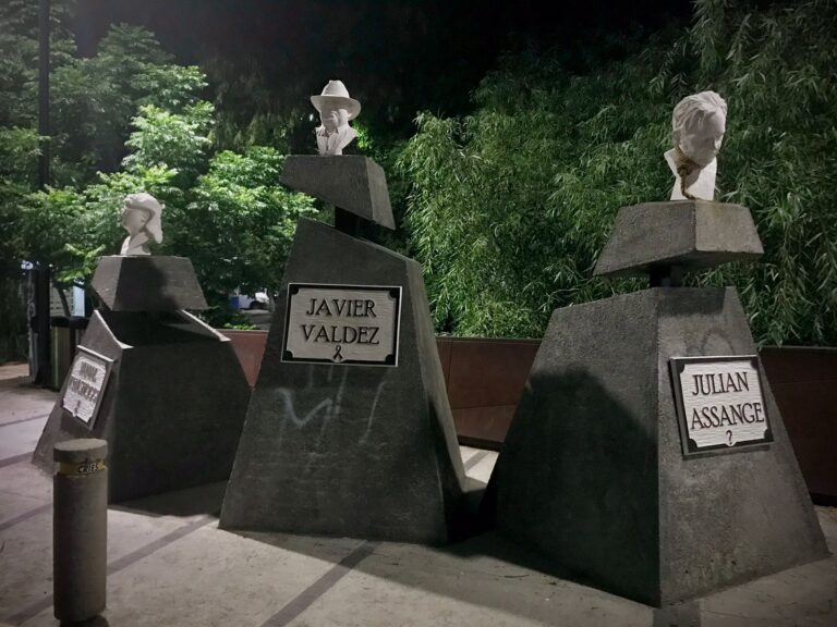 Antimonumento por la libertad de prensa