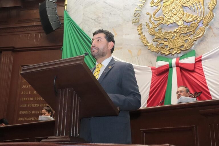 Octavio Ocampo propone protocolo estatal para proteger a las escuelas ante hechos de violencia