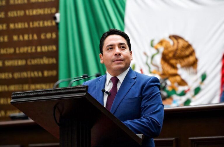 Aprueban iniciativa de Iván Vera para garantizar atención tanatológica a niñas, niños y jóvenes en Michoacán