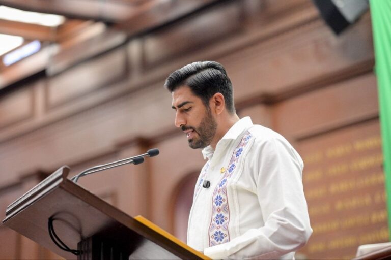 Poncho Chávez impulsa reforma electoral para garantizar alternancia de género en la gubernatura y fortalecer la representación municipal