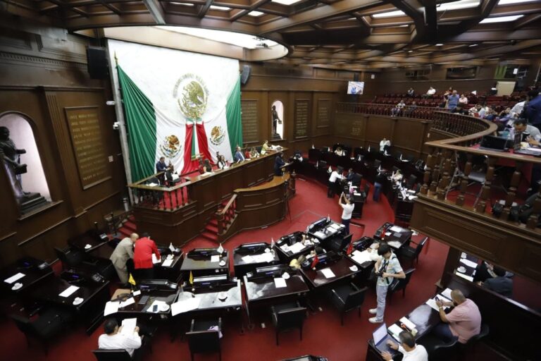 Exhorta 76 Legislatura a la rectora de la UMSNH atender a la brevedad problemática de huelga