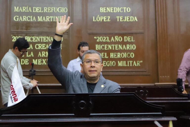 Celebra Barragán reforma por la paridad en tenencias y encargaturas del orden