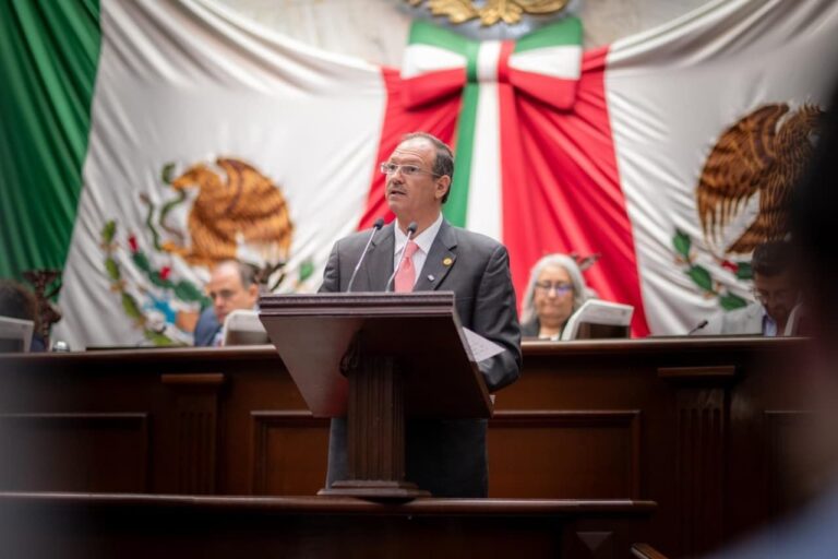 Propone el diputado David Martínez Gowman tipificar delitos informáticos en el Código Penal de Michoacán