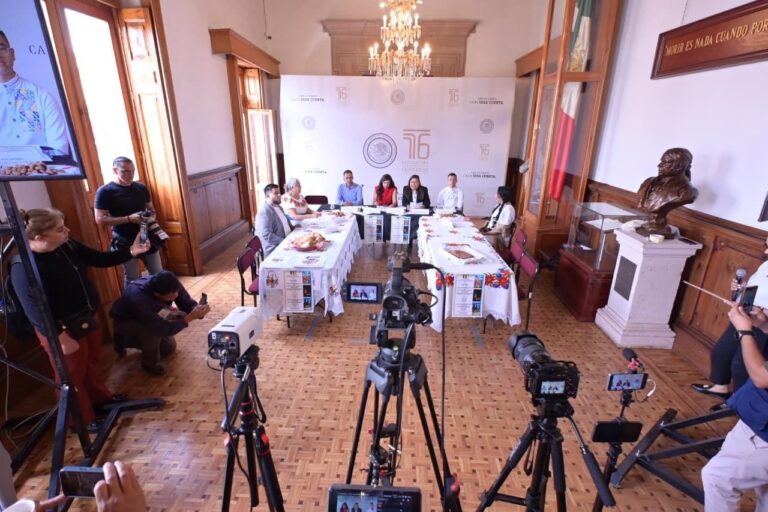 Acompaña Belinda Iturbide presentación de actividades por 487 Aniversario de la Tenencia de Santa Fé del Río