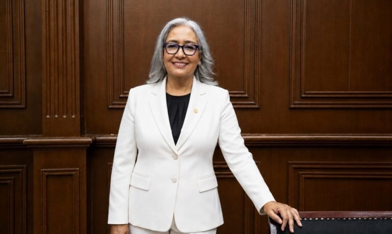 Congreso de Michoacán hace justicia a la historia de Jungapeo y del Oriente del estado: Emma Rivera