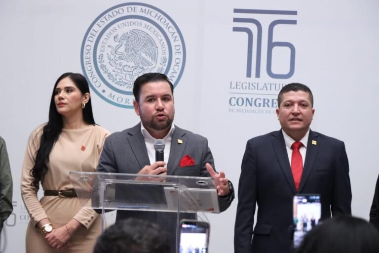 Presenta GPPT su segundo informe de actividades legislativas