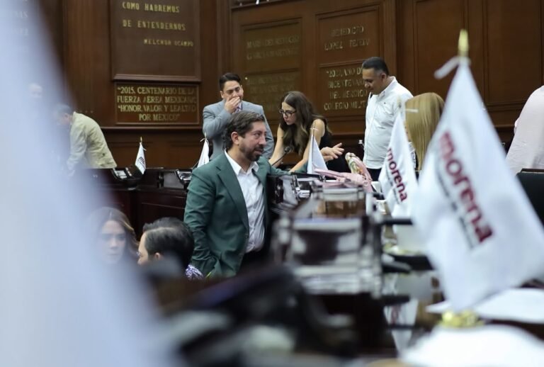 Diputado Abraham Espinoza propone llevar el Registro Civil a las comunidades más alejadas de Michoacán