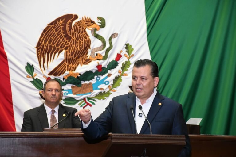 Ratifica Congreso del Estado a Liliana Gil García, como contralora interna del Poder Judicial de Michoacán