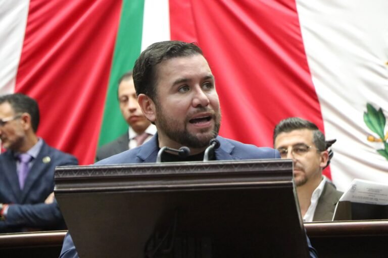 Michoacán acompaña reforma para establecer nacionalidad única en Presidencia y gubernaturas: Baltazar Gaona