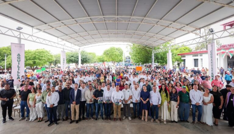 Abraham Espinoza Villa rinde su Segundo Informe de Actividades en Buenavista